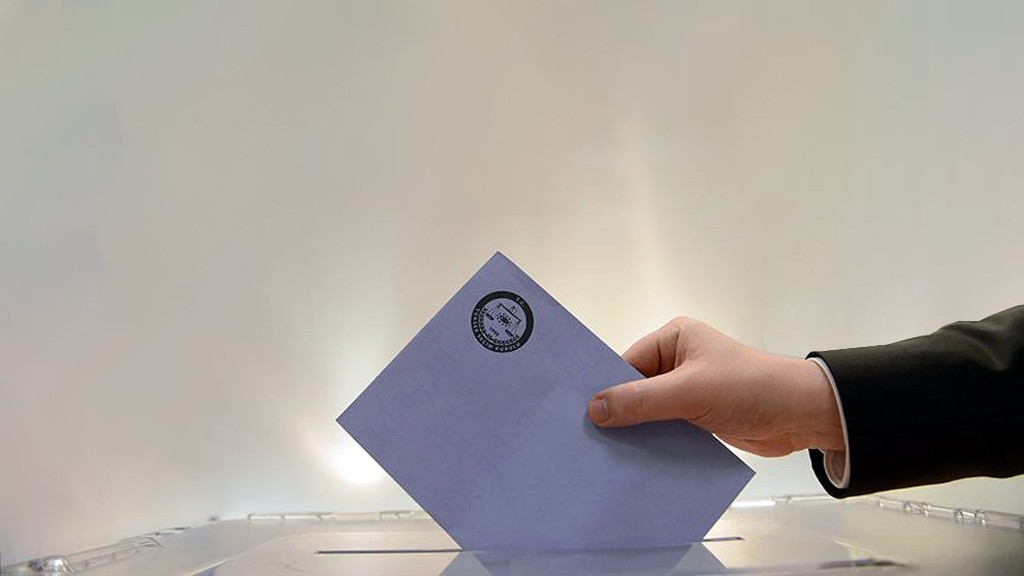 2028 Seçimlerinde Sizce Kim Kazanır ?